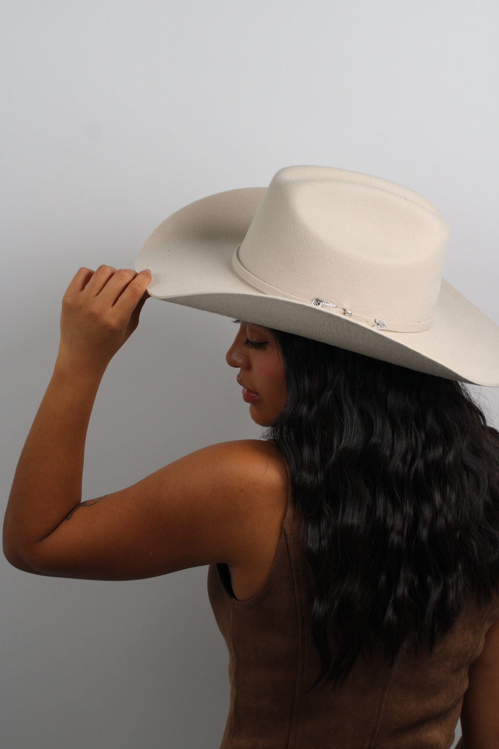 Wilder and Soul Mustang Western Hat - Cream