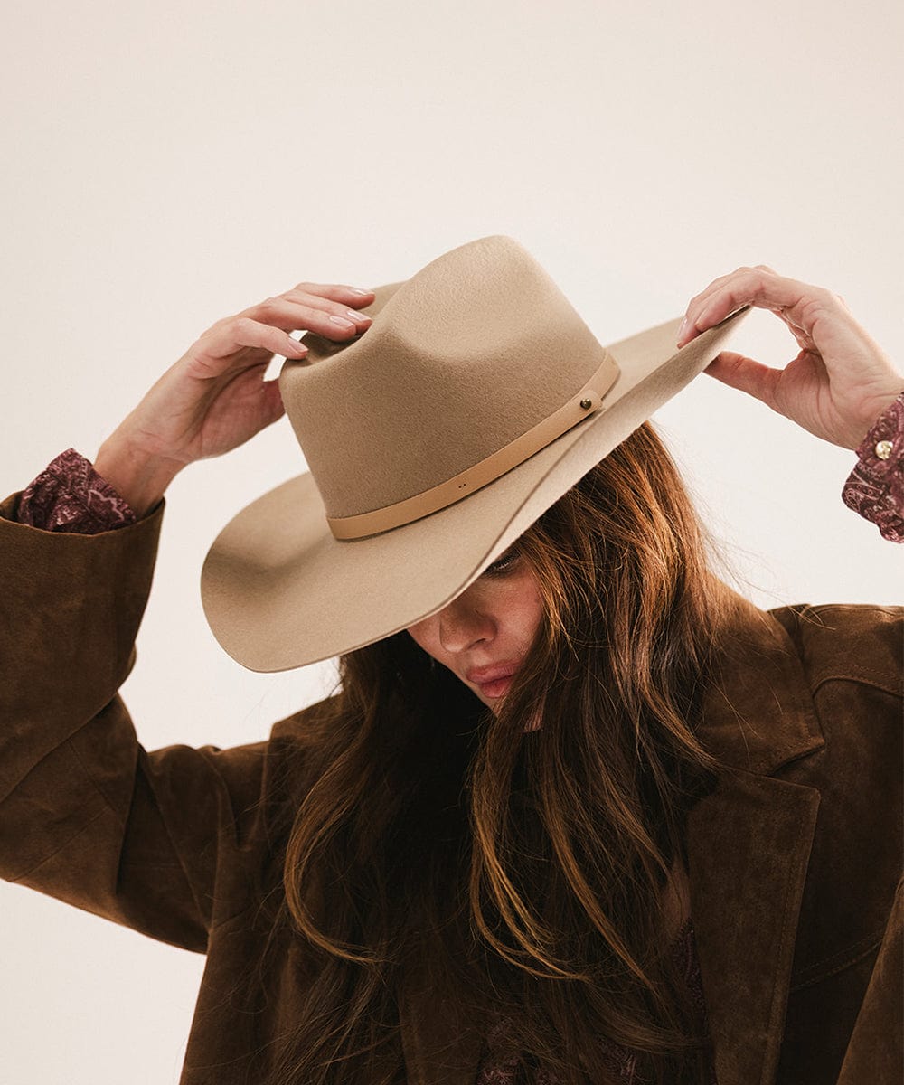 GIGI PIP Shane Women's Felt Cowboy Hat – Brick Top Crown & Upturned Brim | Western Leather Band